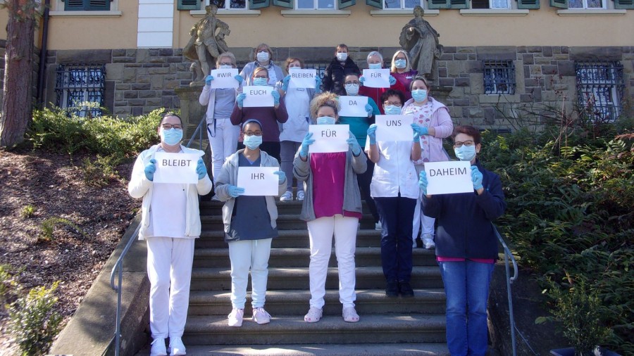 "Wir bleiben für Euch da, bleibt Ihr für uns daheim!"