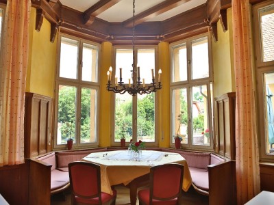 Separé im Esszimmer im Haus-Mainblick